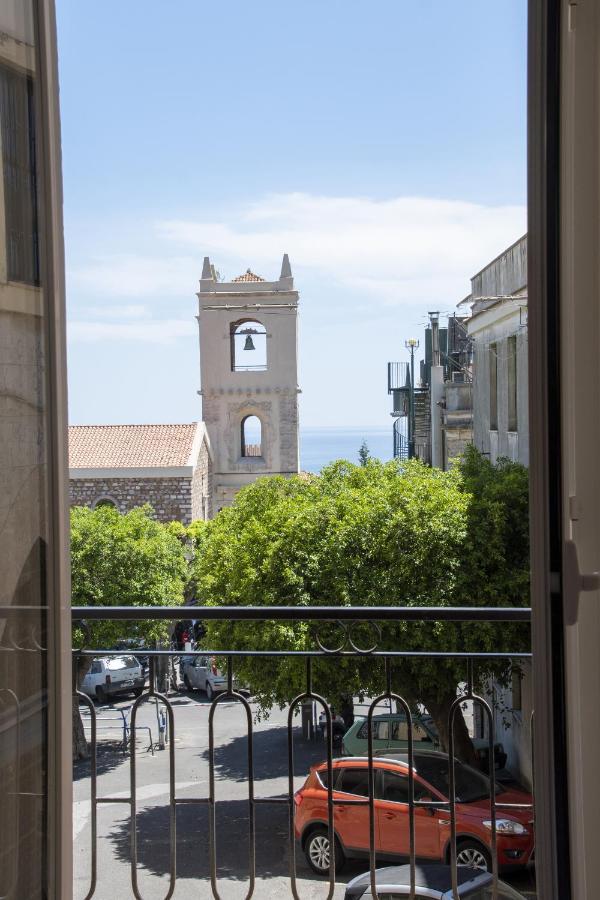 Castalia Apartments & Rooms Duomo Taormine Extérieur photo